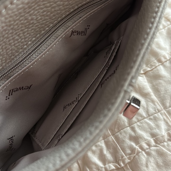 Jewell by Thirty One crossbody purse - Picture 4 of 12